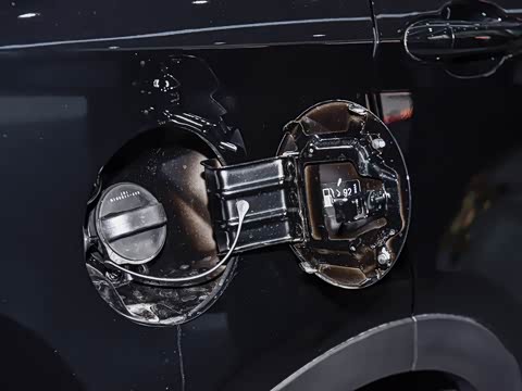 2026款 冠军版 1.5T DCT豪华+ 7座 2026款 冠军版 1.5T DCT豪华+ 7座