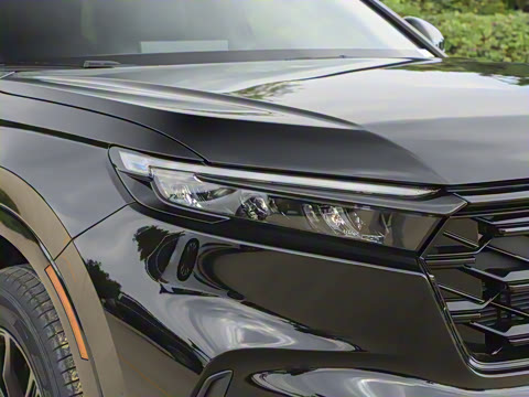 2026款 全球30年荣耀款 2.0L e:HEV 四驱智逸版 2026款 全球30年荣耀款 2.0L e:HEV 四驱智逸版