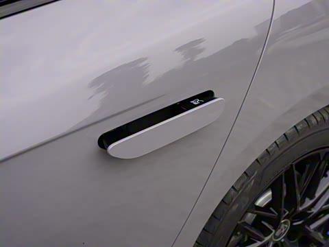 2025款 DM-i 智驾版 245KM激光雷达旗舰型 2025款 DM-i 智驾版 245KM激光雷达旗舰型