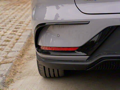 2025款 DM-i 智驾版 245KM激光雷达旗舰型 2025款 DM-i 智驾版 245KM激光雷达旗舰型