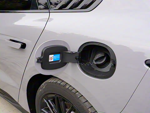 2025款 DM-i 智驾版 245KM激光雷达旗舰型 2025款 DM-i 智驾版 245KM激光雷达旗舰型