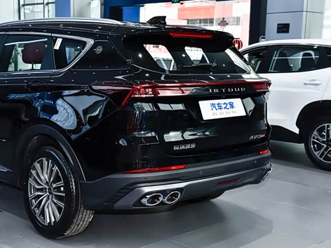 2026款 冠军版 1.5T DCT豪华+ 7座 2026款 冠军版 1.5T DCT豪华+ 7座