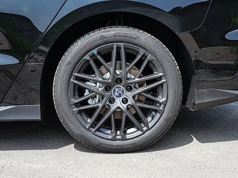 2026¿î EV ÖǼݰæ 705KMÉÁ³ä×ð¹ó°æ 2026¿î EV ÖǼݰæ 705KMÉÁ³ä×ð¹ó°æ