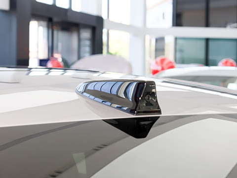 2025款 DM-i 智驾版 245KM尊荣型 2025款 DM-i 智驾版 245KM尊荣型