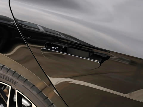 2025款 EV 智驾版 635KM旗舰版 2025款 EV 智驾版 635KM旗舰版