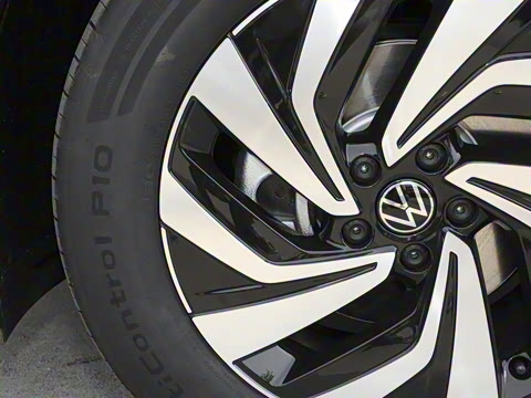 2024款 出众款 300TSI 自动两驱龙行版 2024款 出众款 300TSI 自动两驱龙行版