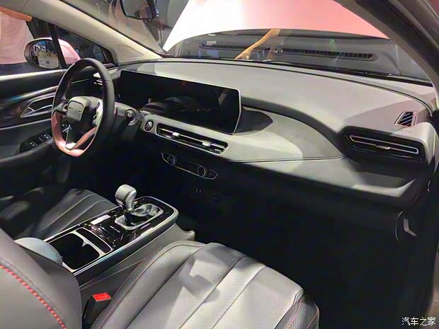 北京汽車(chē) 北京U5 PLUS 2021款 櫻花騎士定制版