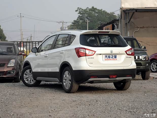 長(zhǎng)安鈴木 鋒馭 2015款 1.6L 手動(dòng)兩驅(qū)精英型