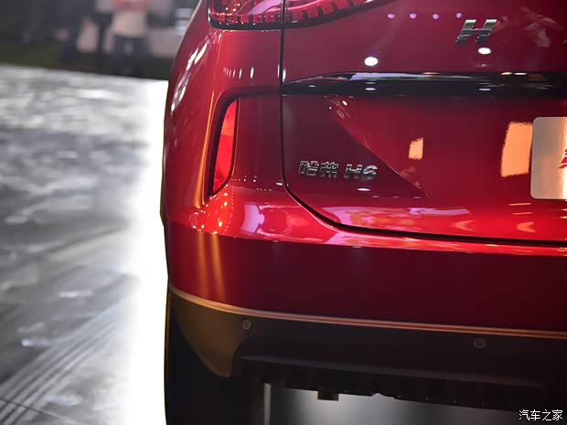 长城汽车 哈弗H6 2021款 第三代 2.0T 自动四驱Supreme+