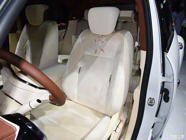 長城汽車 WEY復古潮駕 2021款 基本型 長城汽車 WEY復古潮駕 2021款 基本型