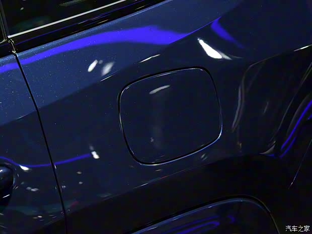 廣汽菲克Jeep 大指揮官PHEV 2021款 2.0T 插電混動(dòng)版