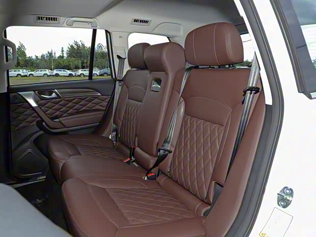 长城汽车 哈弗H9 2022款 2.0T 汽油四驱智享型 5座 长城汽车 哈弗H9 2022款 2.0T 汽油四驱智享型 5座