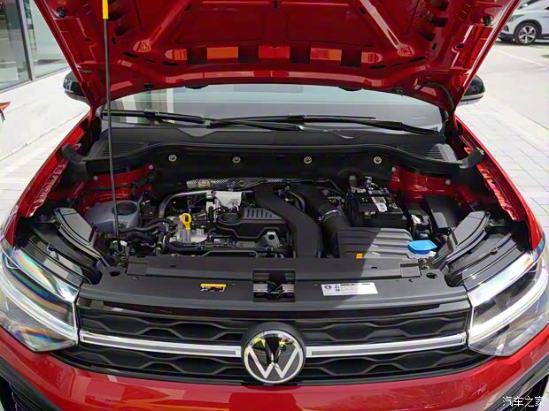 上汽大众 途岳 2023款 300TSI 两驱满月版