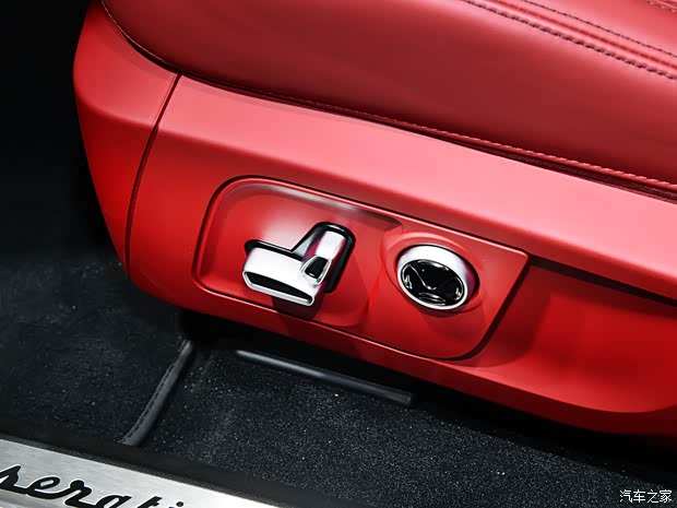 瑪莎拉蒂 Levante 2022款 2.0T GT鋒芒版