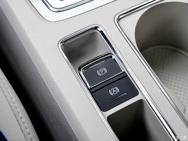 上汽集團 榮威ei6 2017款 基本型