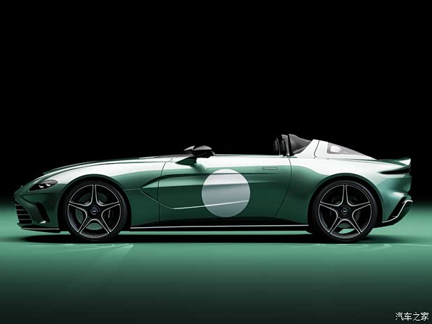 阿斯顿·马丁 V12 SPEEDSTER 2021款 DBR1 Edition 阿斯顿·马丁 V12 SPEEDSTER 2021款 DBR1 Edition