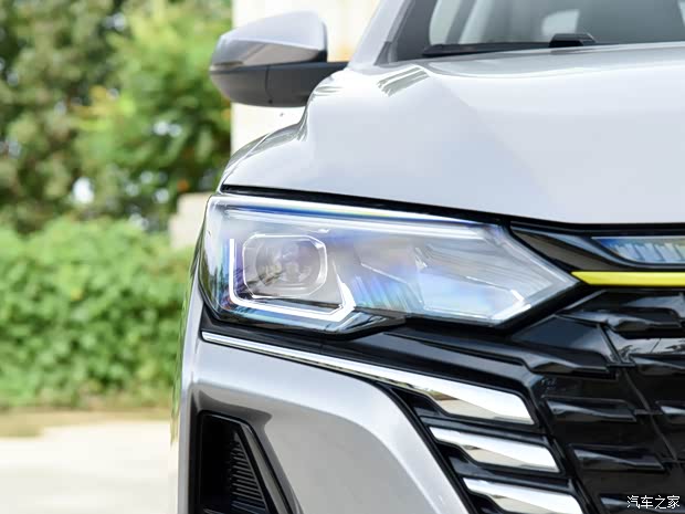 东风乘用车 奕炫MAX 2021款 超能型爸·混动版