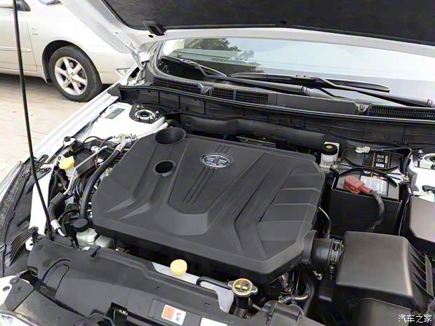 一汽奔騰 奔騰B70 2016款 2.0L 自動(dòng)豪華型 一汽奔騰 奔騰B70 2016款 2.0L 自動(dòng)豪華型