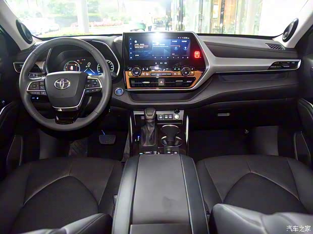 广汽丰田 汉兰达 2022款 双擎 2.5L 高配版 广汽丰田 汉兰达 2022款 双擎 2.5L 高配版