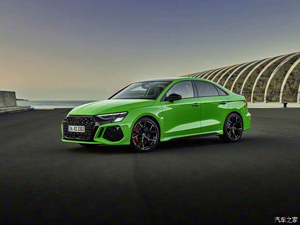 Audi Sport 奧迪RS 3 2022款 RS 3 Sedan 歐洲版