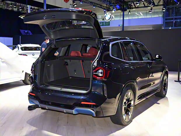 華晨寶馬 寶馬iX3 2022款 基本型