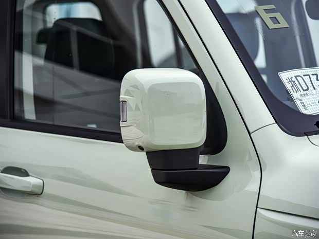 长城汽车 坦克300 2021款 城市版 2.0T 很有型 长城汽车 坦克300 2021款 城市版 2.0T 很有型