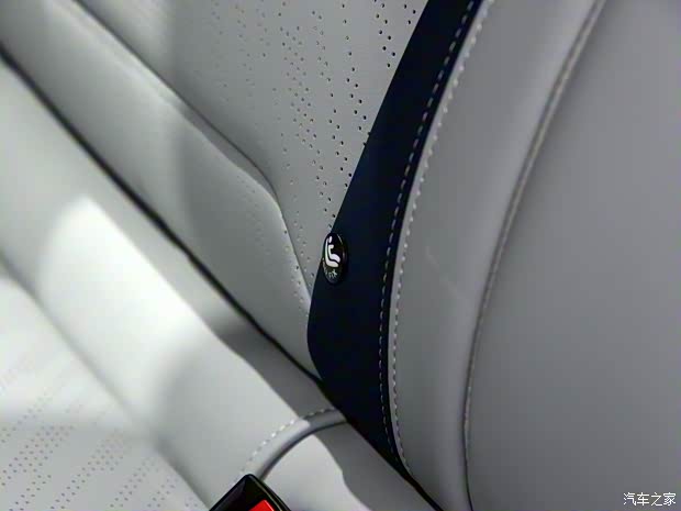 吉利汽车 帝豪 2022款 第4代 1.5L CVT旗舰型