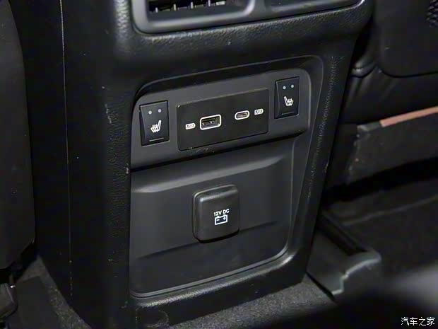 廣汽菲克Jeep 大指揮官PHEV 2021款 2.0T 插電混動(dòng)版