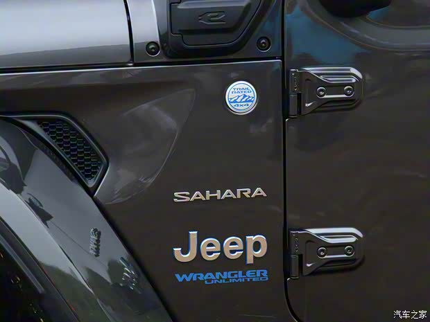 Jeep(进口) 牧马人新能源 2021款 四门 2.0T 4xe 撒哈拉先行版 Jeep(进口) 牧马人新能源 2021款 四门 2.0T 4xe 撒哈拉先行版