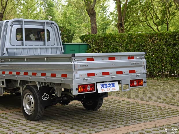 長安凱程 長安星卡 2021款 1.5L標(biāo)準(zhǔn)型長軸版雙排JL473QH