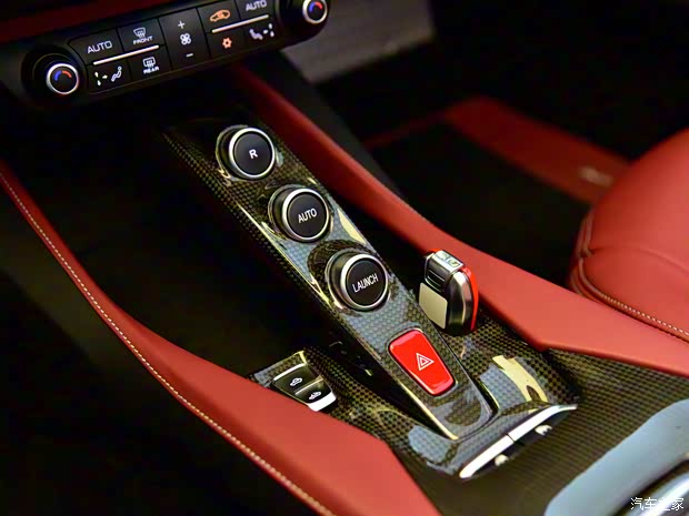 法拉利 Portofino 2021款 3.9T M