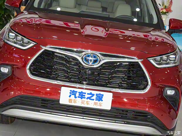 广汽丰田 汉兰达 2022款 双擎 2.5L 四驱至尊版 7座