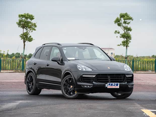 保时捷 卡宴 2015款 Cayenne Turbo S 4.8T