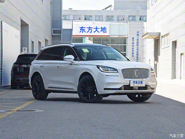 长安林肯 冒险家 2022款 2.0T 两驱MONO限量版 长安林肯 冒险家 2022款 2.0T 两驱MONO限量版