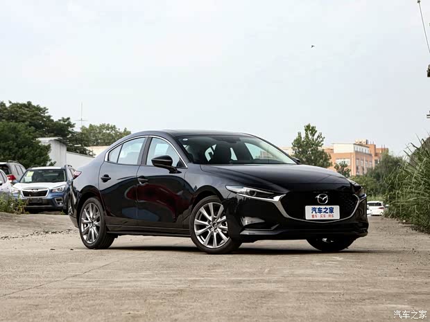 长安马自达 马自达3 昂克赛拉 2021款 2.0L 自动质耀版 长安马自达 马自达3 昂克赛拉 2021款 2.0L 自动质耀版