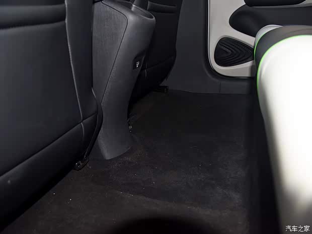 比亞迪 海豚 2021款 405km 時尚版