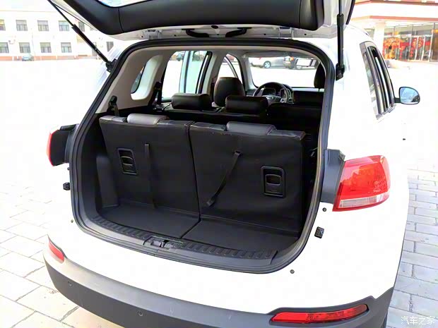 眾泰汽車(chē) 大邁X5 2016款 1.5T 手動(dòng)豪華7座型 國(guó)V