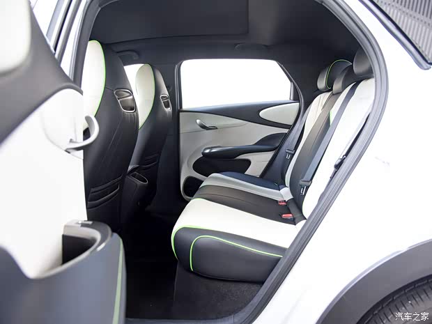 比亞迪 海豚 2021款 405km 時尚版