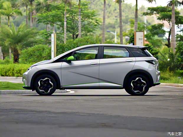 比亞迪 海豚 2021款 405km 時尚版