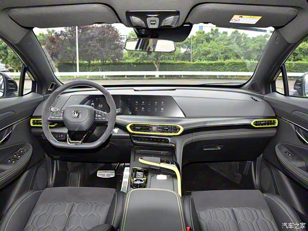 長安汽車 長安UNI-T 2021款 運(yùn)動版