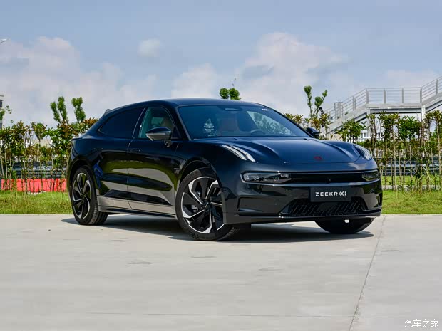 极氪 极氪001 2021款 超长续航双电机 YOU版 极氪 极氪001 2021款 超长续航双电机 YOU版