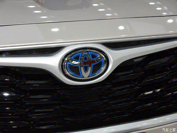 廣汽豐田 漢蘭達(dá) 2022款 雙擎 2.5L 四驅(qū)豪華版