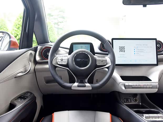 比亞迪 海豚 2021款 405km 時尚版