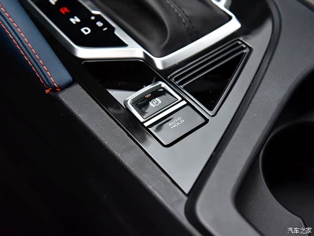 東風(fēng)小康 風(fēng)光500 2022款 1.5T CVT智享型