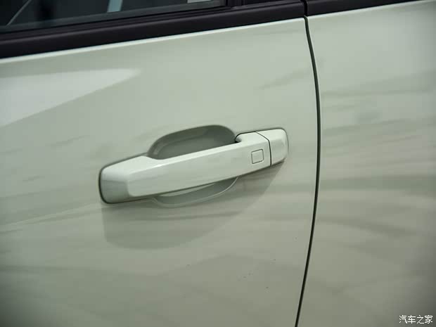 长城汽车 坦克300 2021款 城市版 2.0T 很有型 长城汽车 坦克300 2021款 城市版 2.0T 很有型