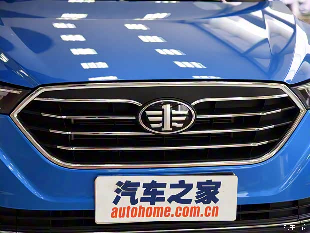 一汽奔腾 奔腾X40 2017款 1.6L 自动尊享型