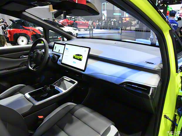 合創(chuàng)汽車 合創(chuàng)Z03 2021款 Z潮版