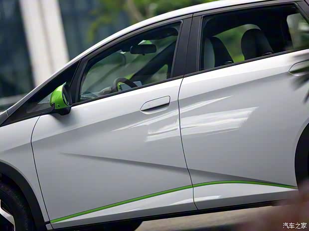 比亞迪 海豚 2021款 405km 時尚版