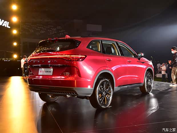长城汽车 哈弗H6 2021款 第三代 2.0T 自动四驱Supreme+