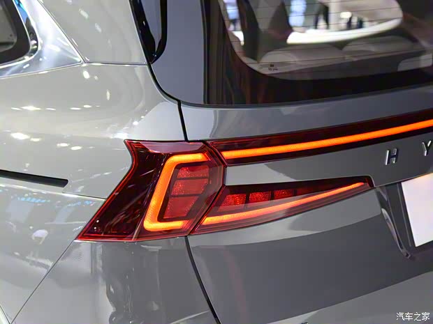 北京现代 库斯途 2021款 380TGDi 智爱旗舰版 TOP Premium